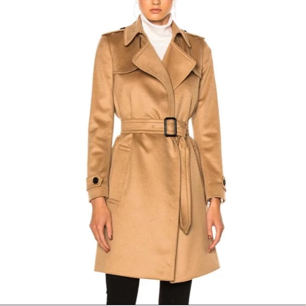 NWT Burberry Wool Cashmere Camel Honey Trench Coat Size 40
